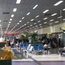 Aeroporti tricolori, shopping promosso dai passeggeri