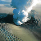 Vulcano in IslandaInizia l'eruzione
