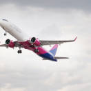Wizz Air piazza utili da record e accelera la crescita
