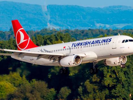 Turkish Airlines rafforza il network potenziando Napoli e Torino