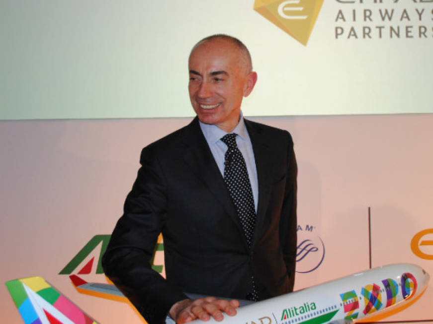 Alitalia emette bond per 375 milioni di euro