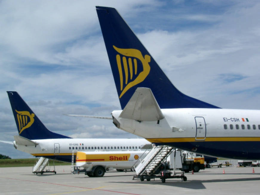 Ryanair avanza in Calabria: 12 rotte per l&amp;#39;estate 2015