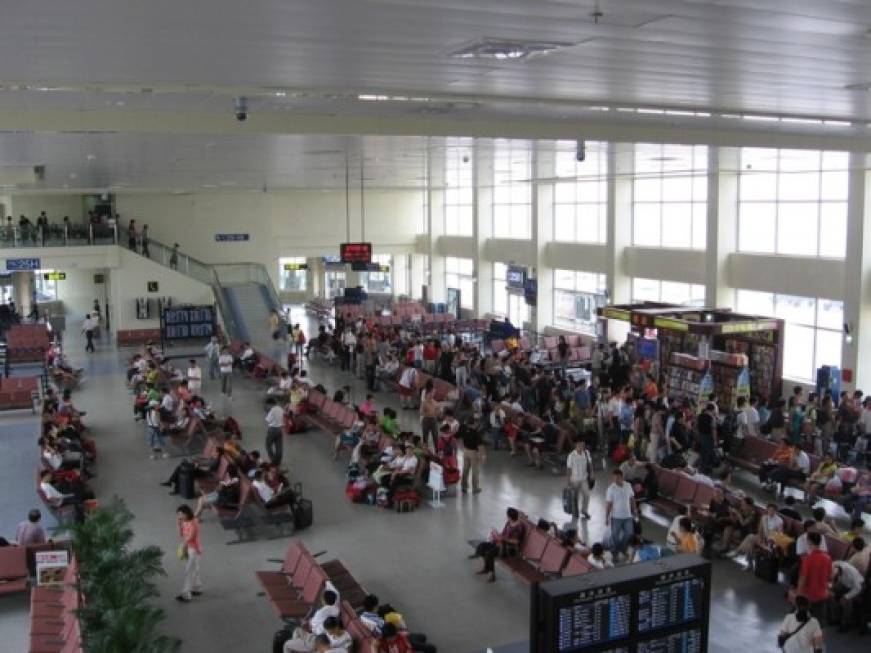 Aeroporti del futuro: più sicurezza e meno wi-fi gratis