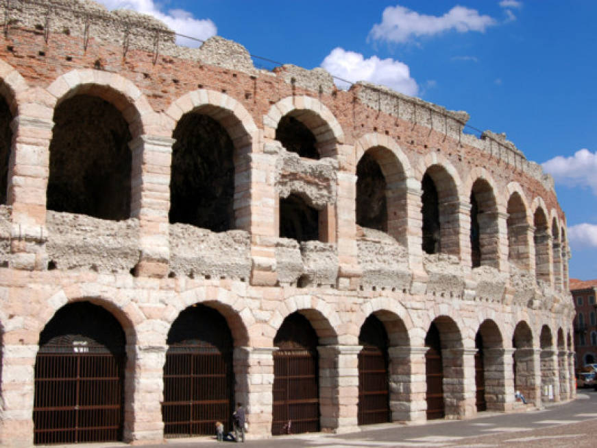 Un tetto per l&amp;#39;Arena di Verona, il progetto in foto