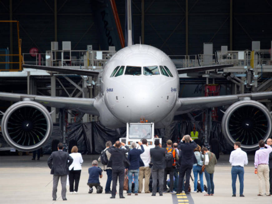 Prove di futuro: assemblato il primo Airbus A320neo. La fotogallery