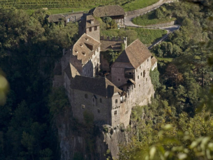 Bolzano inaugura Casteronda, il sentiero che collega 5 castelli