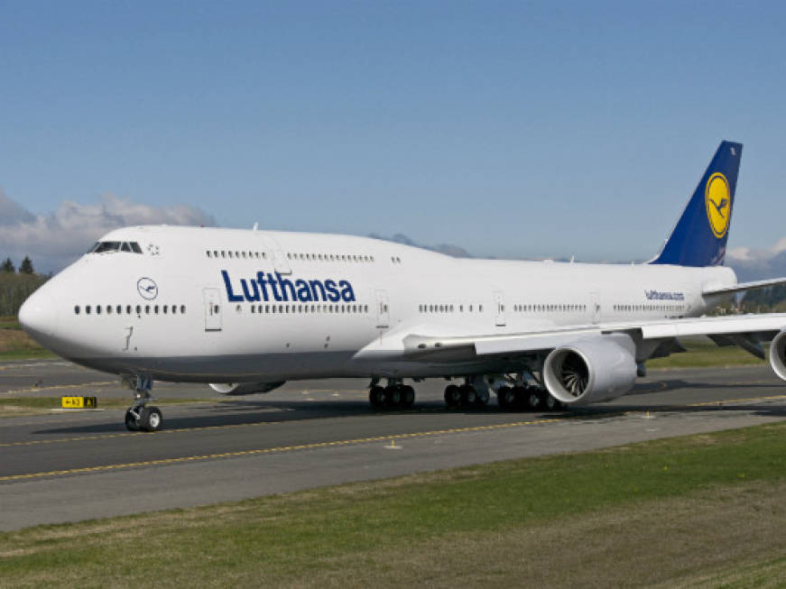 Lufthansa, Garnadt sale ai comandi della compagnia