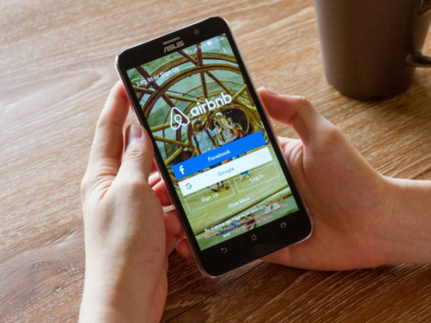 Airbnb introduce il pagamento a rate in Italia con Klarna