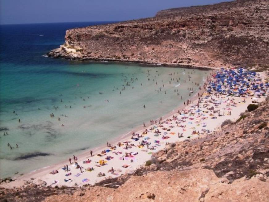 Lampedusa, spiaggia più bella del mondo
