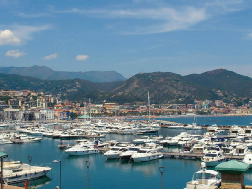 Ligurian Riviera, maxicampagna social internazionale