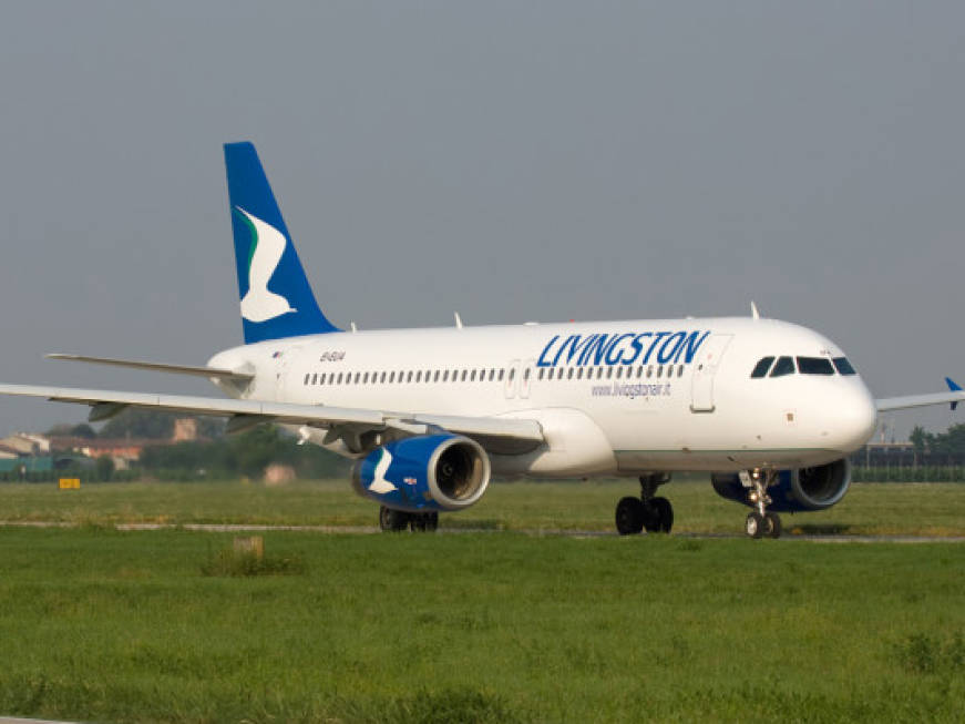 Livingston attiva il web check-in sul volo Alghero-Roma