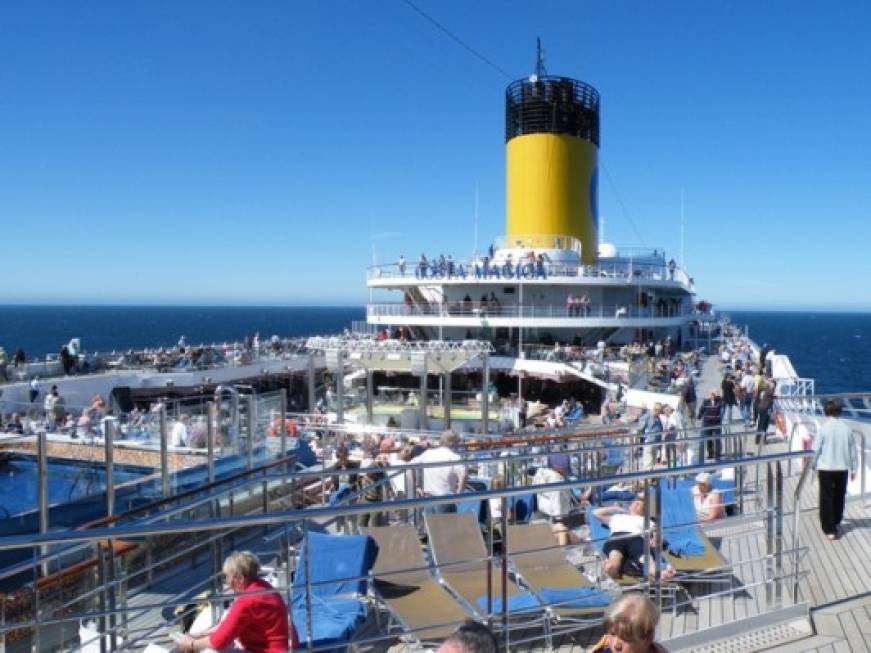 Visite a bordo delle navi per i clienti: la mossa di Costa per le adv