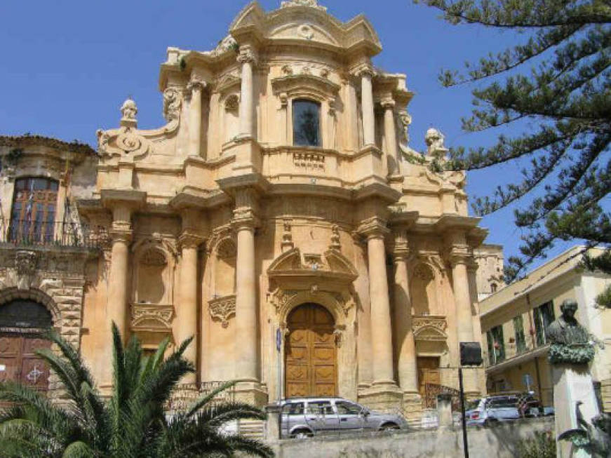 La Sicilia investe su turismo religioso e natura