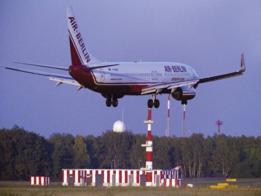 Air Berlin si sdoppia, prevista la creazione di due unità