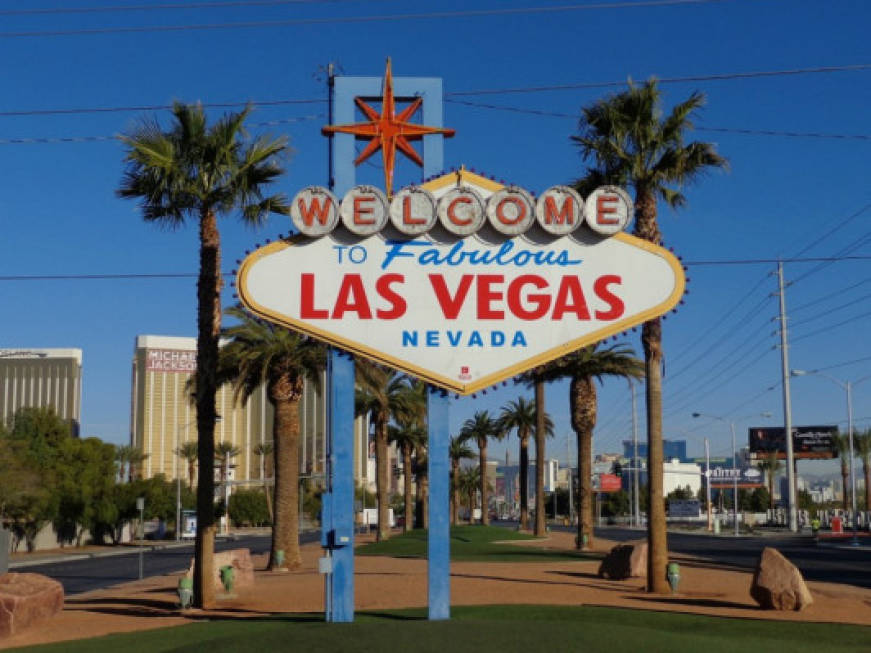 Las Vegas apre un ufficio matrimoni temporaneo all'aeroporto