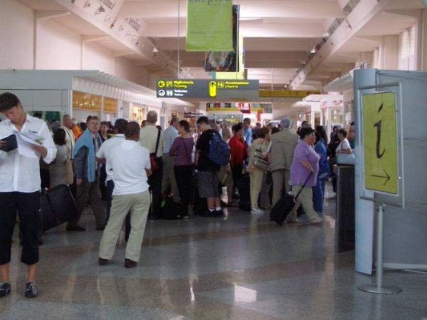 Scali sardi a segno più, aumentano i passeggeri stranieri