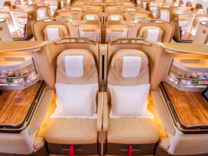 Emirates da settembre volerà su Madrid con il Boeing 777 riammodernato