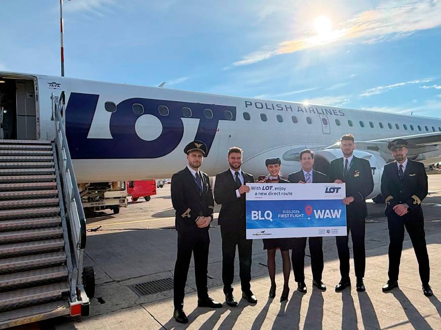 Lot, nuovo voloda Bolognaa Varsavia