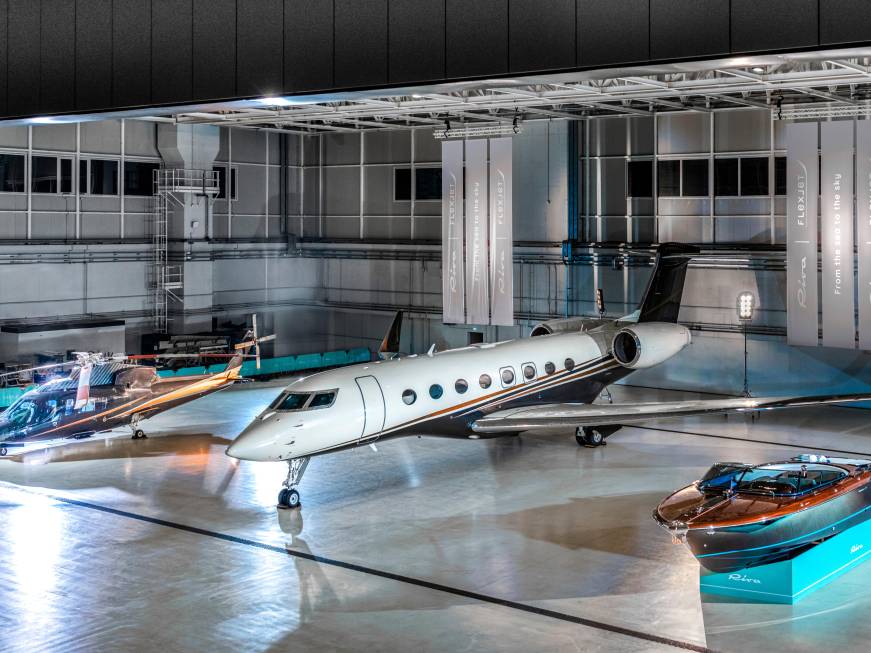 Debutta Riva Volare,il designer del maresugli aerei Flexjet