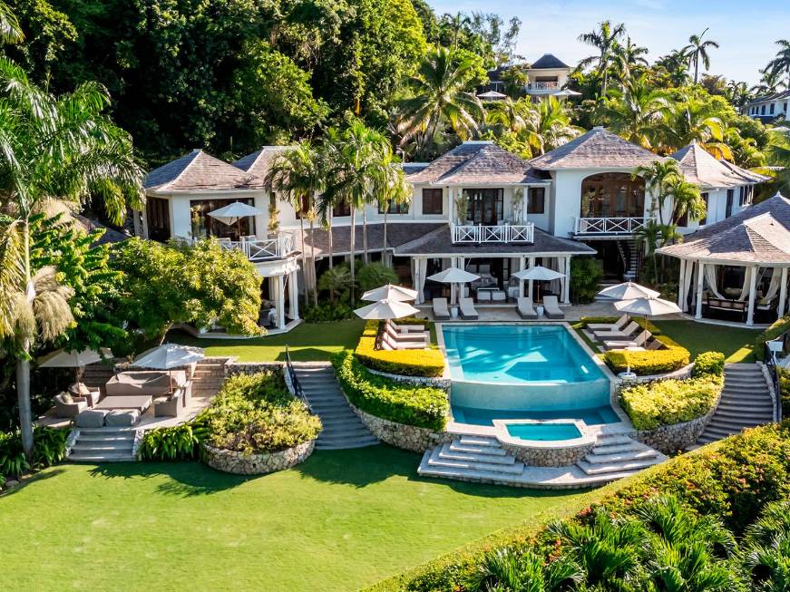 The Set Collection cresce: new entry con il Round Hill Hotel and Villas