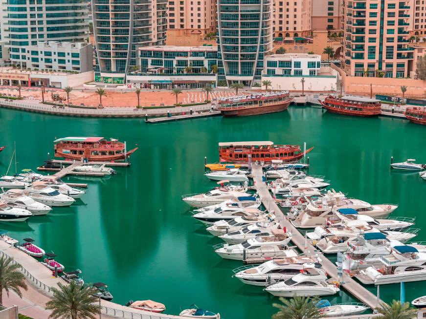 Dubai investe nel turismo marittimo, nuovo sistema di licenze