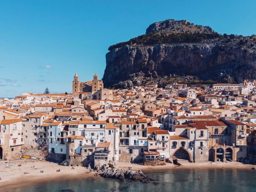 Sicilian Secrets e crociere alle Eolie, parte il 2025 di Dimensione Sicilia
