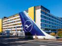 Lufthansa versoi 100 anniMa adessoè allarme conti