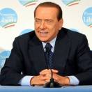 Il no di Berlusconi: &quot;L'Italia non può non avere una compagnia di bandiera&quot;