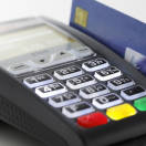Addio alle carte di credito? Mastercard toglie il nome dal proprio simbolo