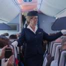 Hostess come modelle, sul volo Klm sfilano le storiche divise