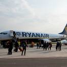 Ryanair, da oggi cambiano le norme per il check-in online