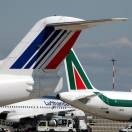 Alitalia: le Ferrovierimandano la scelta del partner