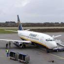 Antitrust multa Ryanair: 400mila euro per la tassa sull'uso della carta di credito