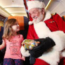 easyJet ingaggia il pilota più famoso del mondo: Babbo Natale a bordo di oltre 100 voli