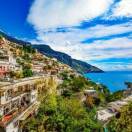 Trenitalia e Alilauro: biglietto unico per raggiungere Ischia, Positano e Amalfi