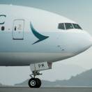 Cathay Pacific autorizza il personale a indossare la mascherina