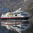 Hurtigruten, nel 2022 le spedizioni in Africa