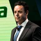 Il futuro di Alitalia: rinegoziazione con i fornitori e nuovi canali di vendita
