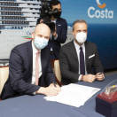 Costa Toscana pronta al debutto: la nave consegnata oggi alla compagnia