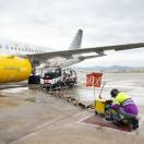 Vueling, primo volo con carburante sostenibile Repsol