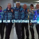 Arrivano i maglioncini di Natale di Klm: sfilata ad Amsterdam per aprire le vendite