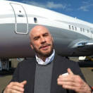 John Travolta presenta il nuovo Boeing Business Jet: guarda il video