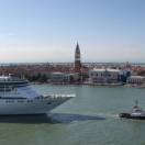 Crociere, Venezia sotto accusa: &quot;Danneggia tutto l'Adriatico&quot;