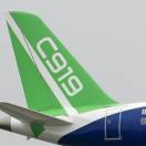 C919, inizia l’avventura: 300 ordini per l’aereo cinese che sfida Boeing e Airbus