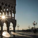 Turisti solo con prenotazione, la svolta di Venezia