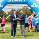 Asics dedica una scarpa da running ai 100 anni di Klm