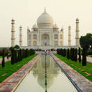 Riapre oggi in India il Taj Mahal