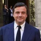 Il ministro Calenda bacchetta Alitalia: &quot;È stata gestita male&quot;