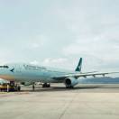 Cathay Pacific: stop alle mascherine in business e first