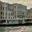 Venezia, il vaporetto si paga con carte e dispositivi contactless